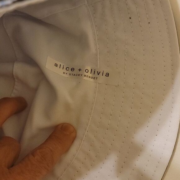 Alicia +olivia hat  - Picture 6 of 9